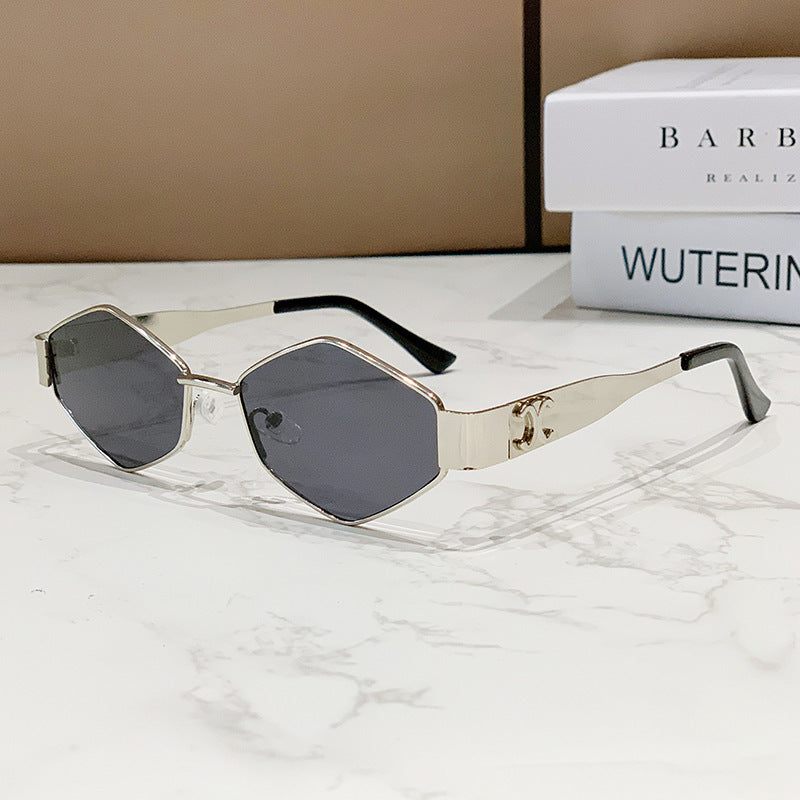 Women's Geometric Cat-Eye Sunglasses Bowlift