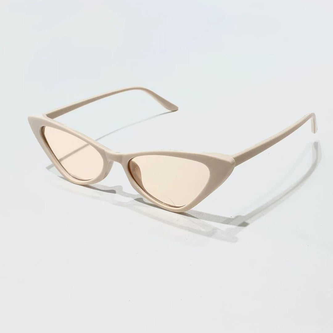 Cat-Eye Sunglasses Bowlift