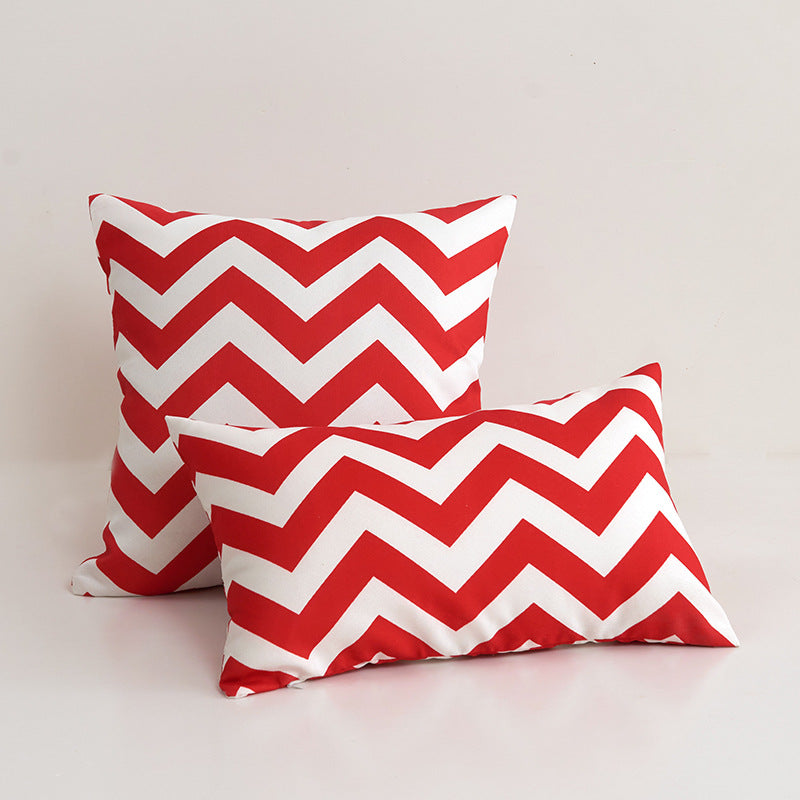 Chevron Patterned Decorative Pillow