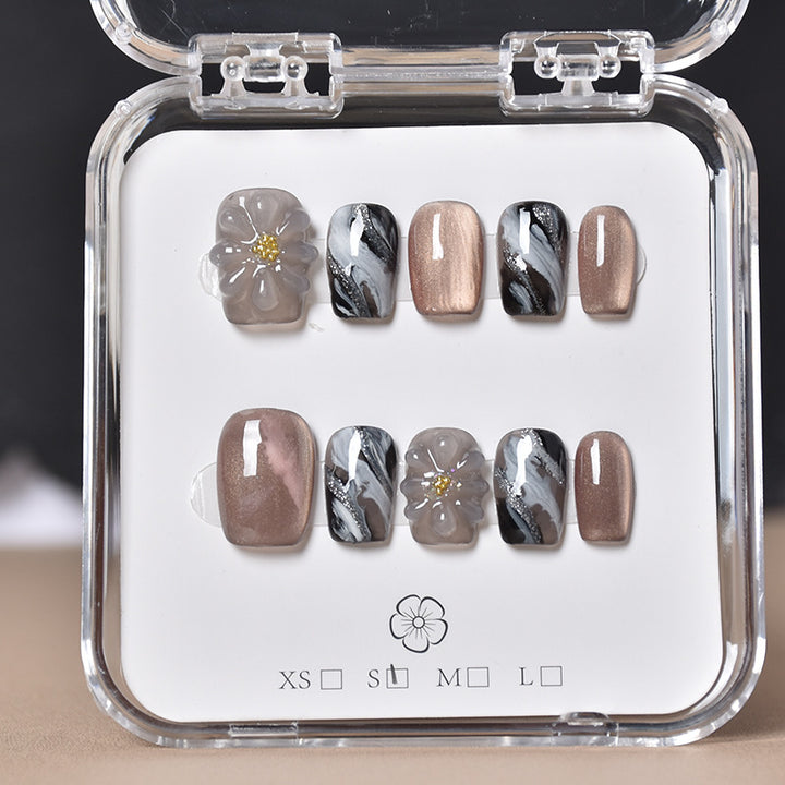 Decorative Floral Press-On Nail Set Bowlift