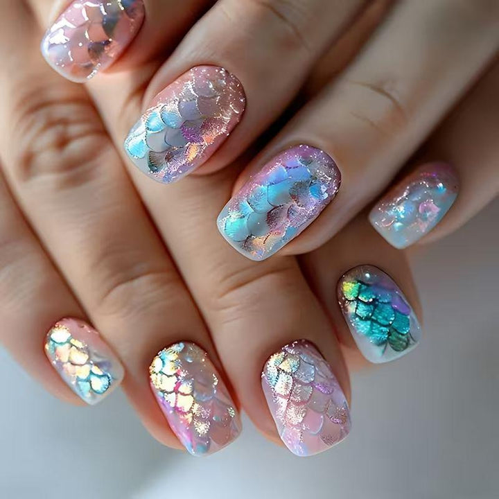 Mermaid-Inspired Nail Art Kit Bowlift