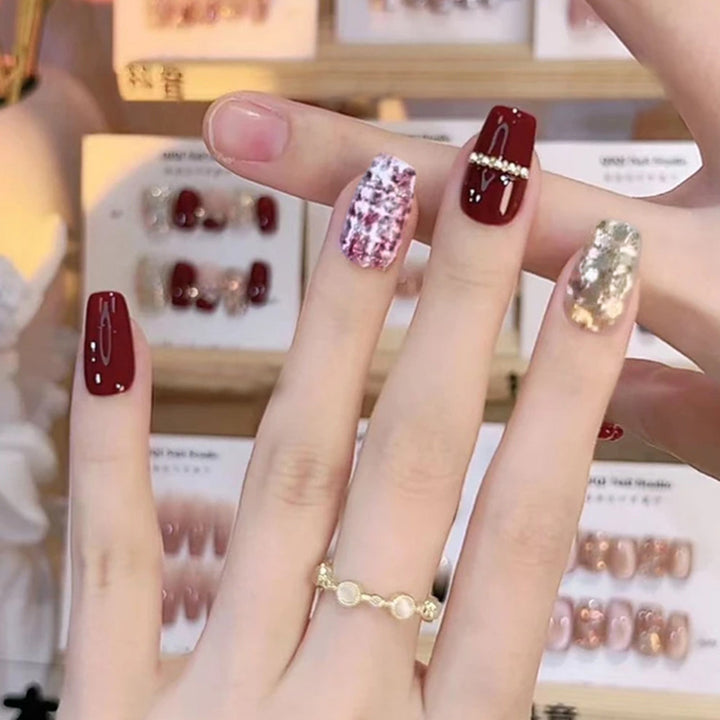 Glamorous Nail Designs Bowlift