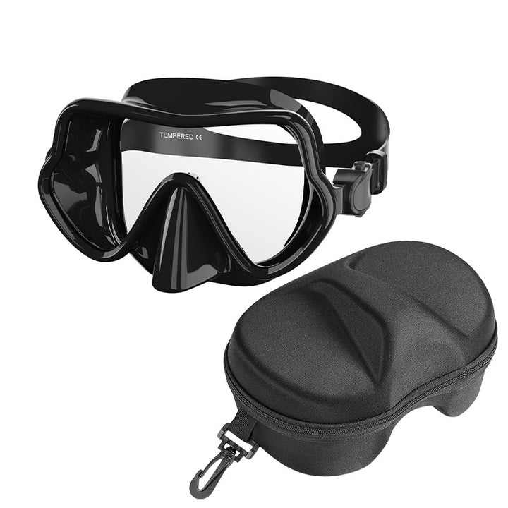 Diving mask with wide field of vision and comfortable wearing comfort Bowlift