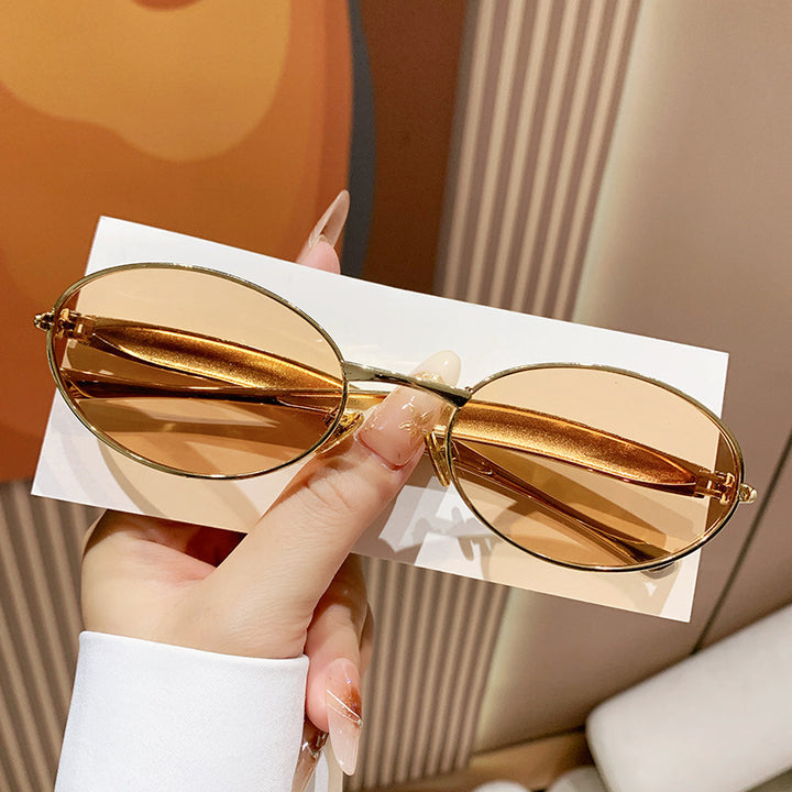 Women's fashionable oversized sunglasses with elegant design Bowlift