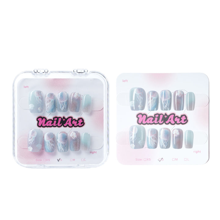 Stylish Press-On Nail Art Bowlift