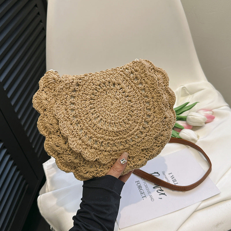Handmade shoulder bag with floral patterns Bowlift