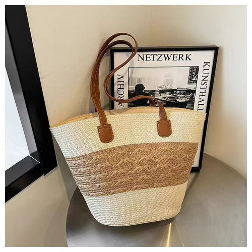 Elegant Bast Shopping Bag with Artistic Wave Pattern Bowlift