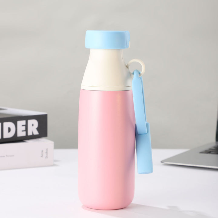 Women insulated water bottle with practical carrying strap Bowlift