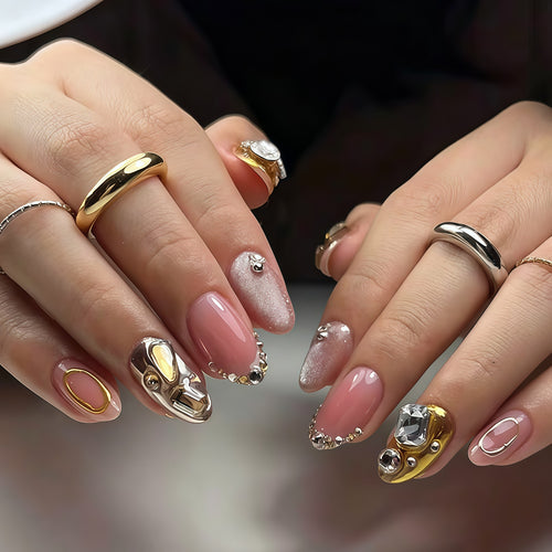 Elegant Rhinestone-Embellished Nail Art Extensions Bowlift