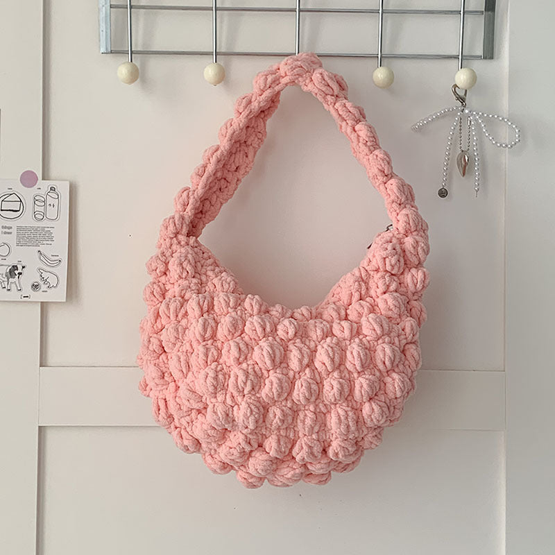 Handcrafted handbag with structured design Bowlift