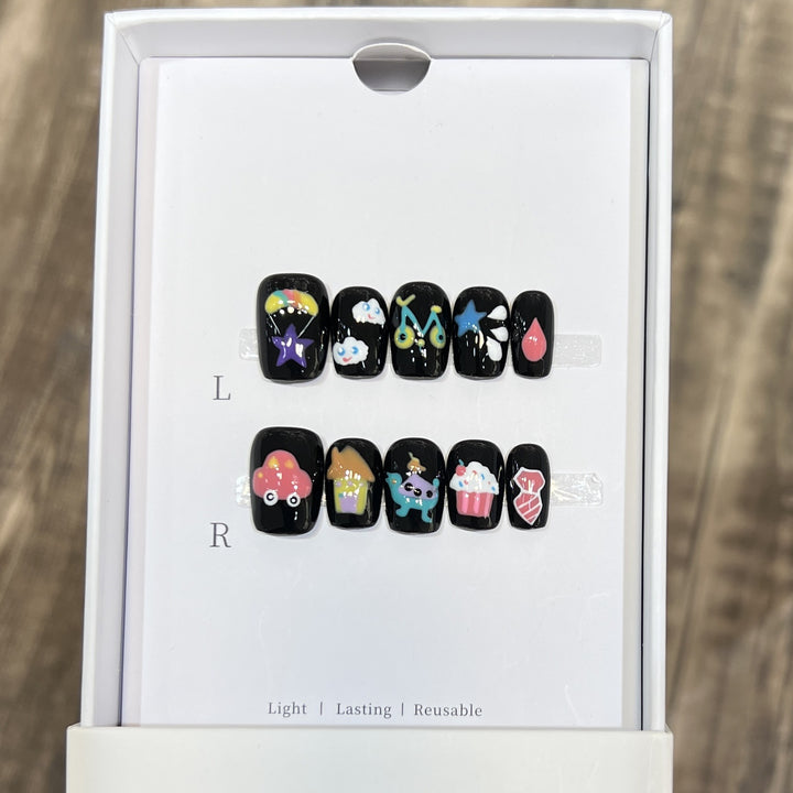 Decorative Floral Stiletto Press-On Nail Set Bowlift