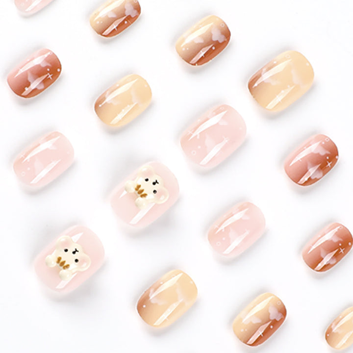 Artificial nail art with cloud design Bowlift