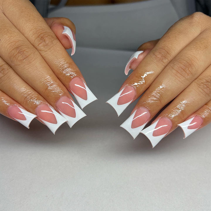 Exquisite artificial nails with modern geometric design Bowlift