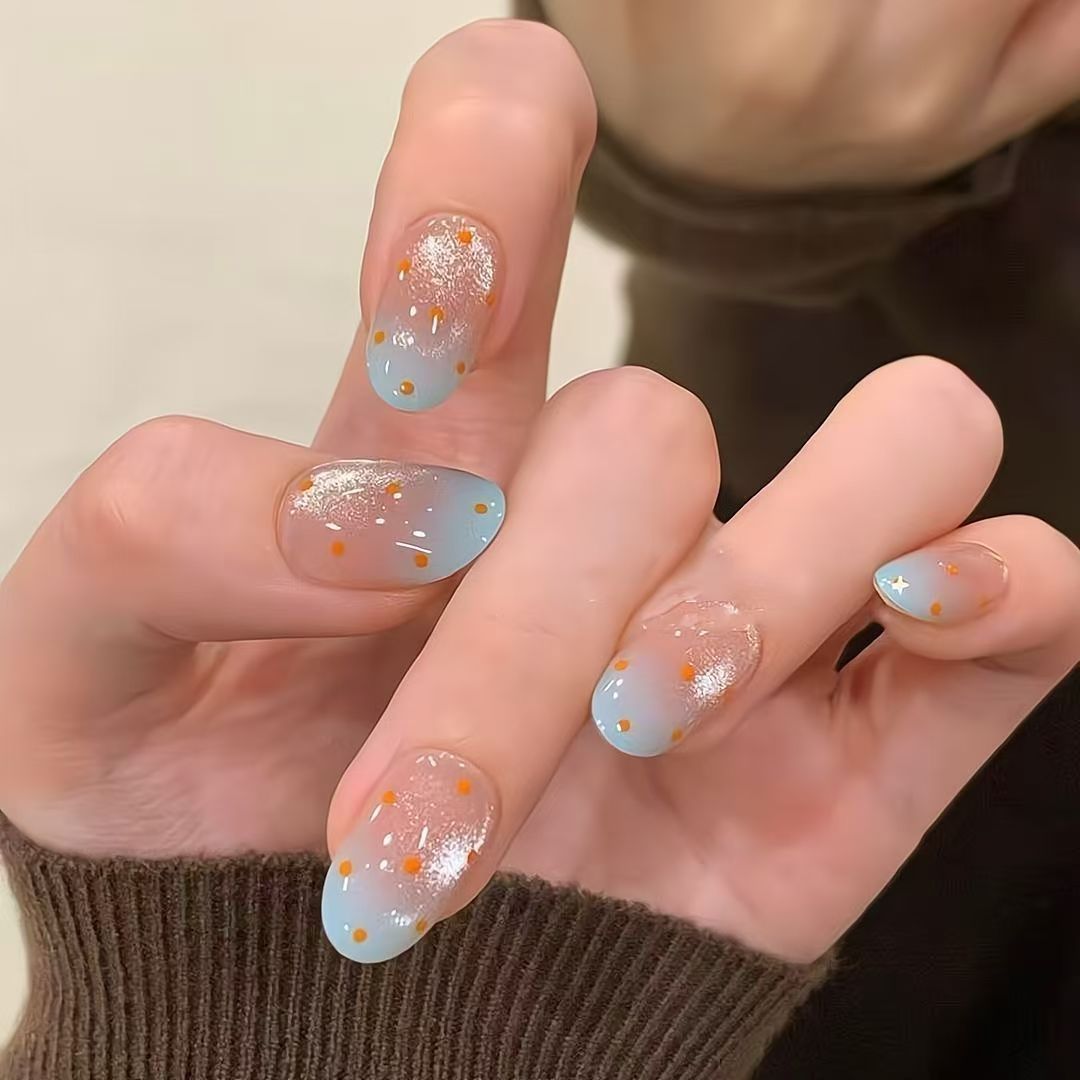 Decorative Gel Nail Art Bowlift