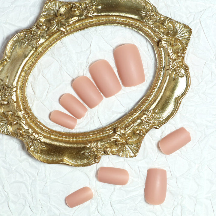 Reusable Matte Press-On Nail Set Bowlift