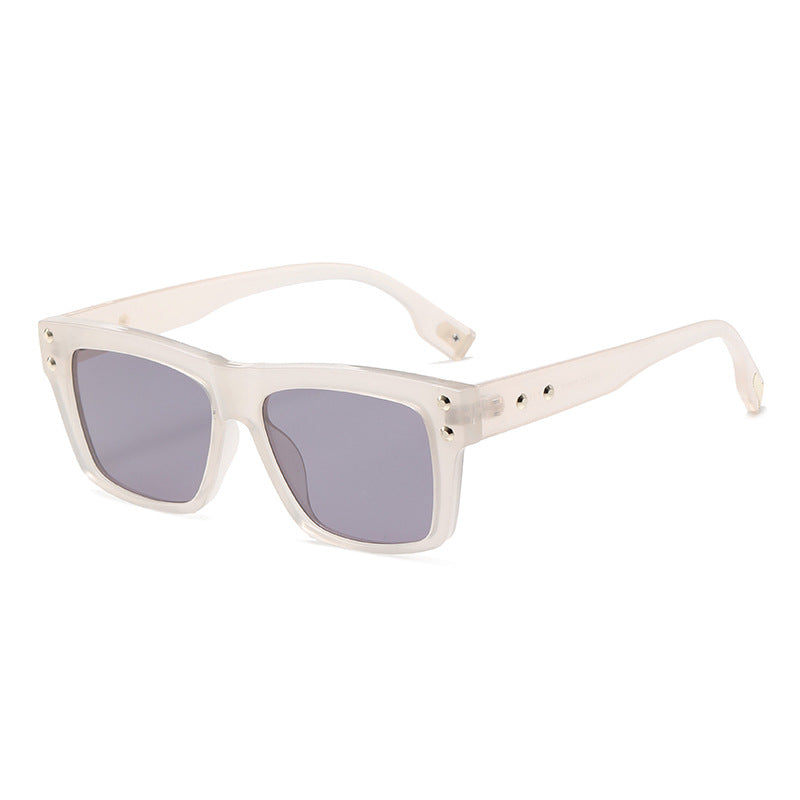 Retro-Inspired Square Frame Sunglasses