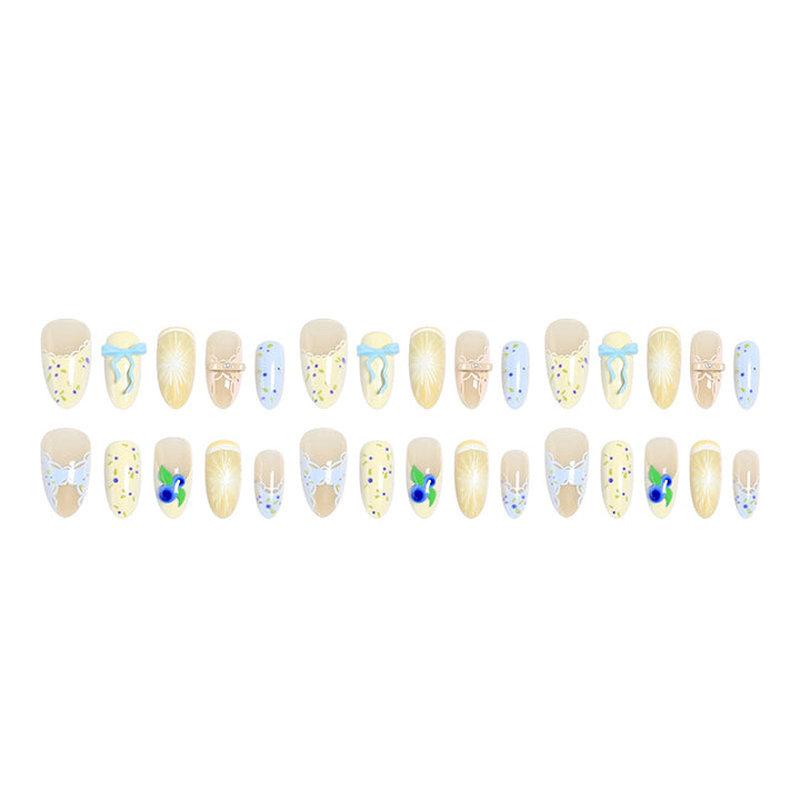 Artificial nails with playful floral design Bowlift