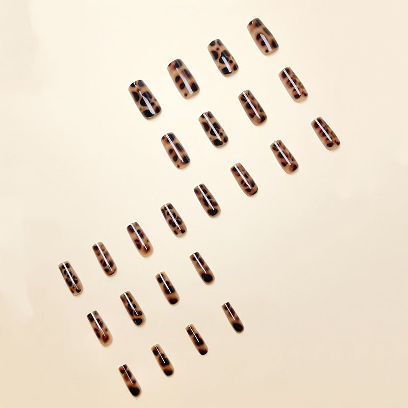 Animal Print Press-On Nails Bowlift