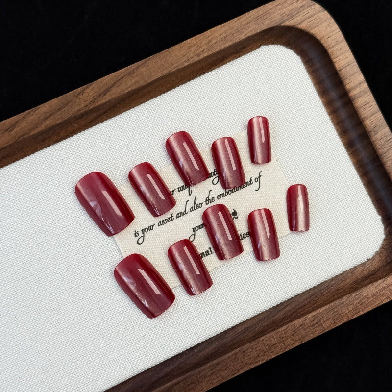 Fashionable Gel Nail Set Bowlift