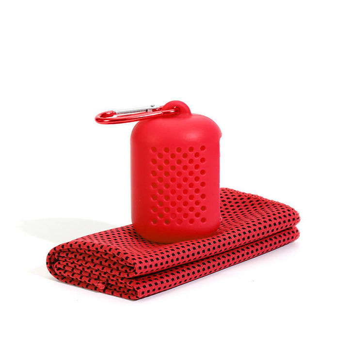 Unisex cooling towel in storage case Bowlift