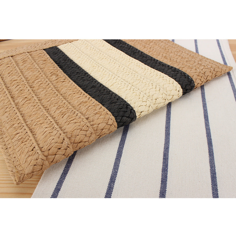 Elegant Shoulder Bag in Modern Striped Design Bowlift