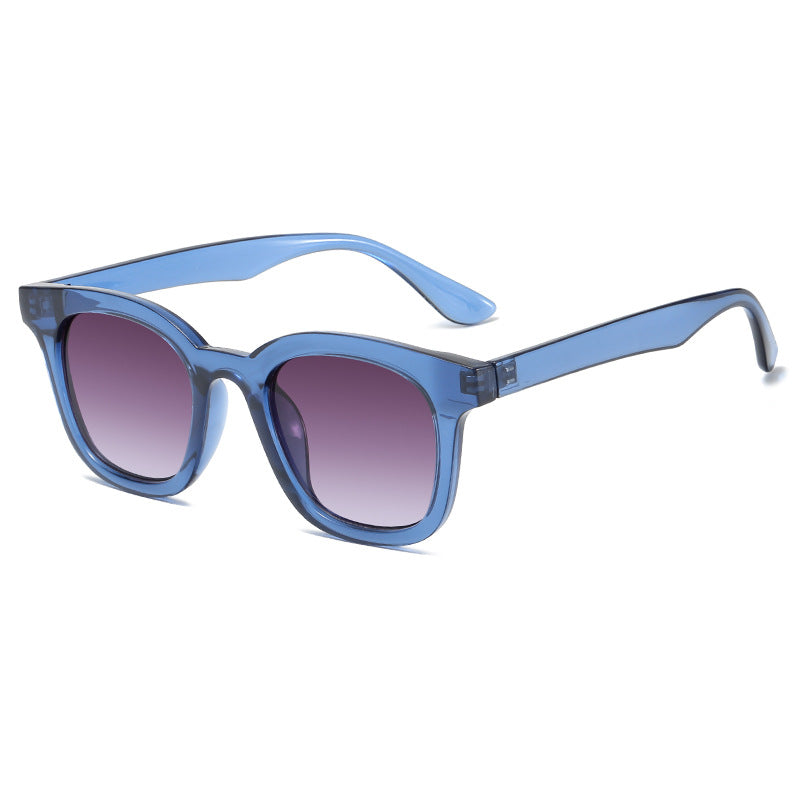 Ladies Fashionable Oversized Sunglasses with Luxurious Design Bowlift