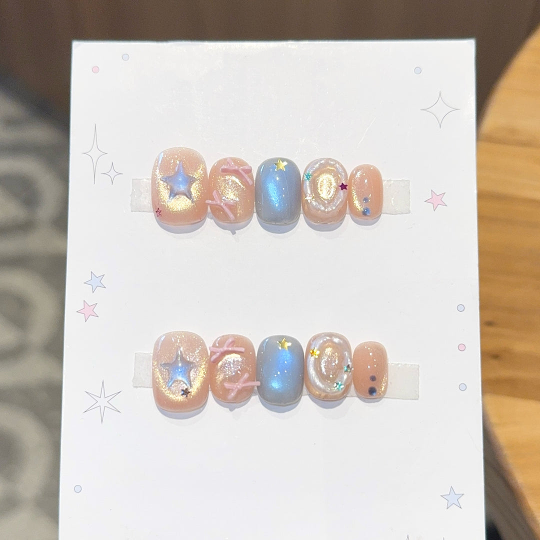 Artificial Nail Set with Sparkling Star and Glitter Motifs Bowlift