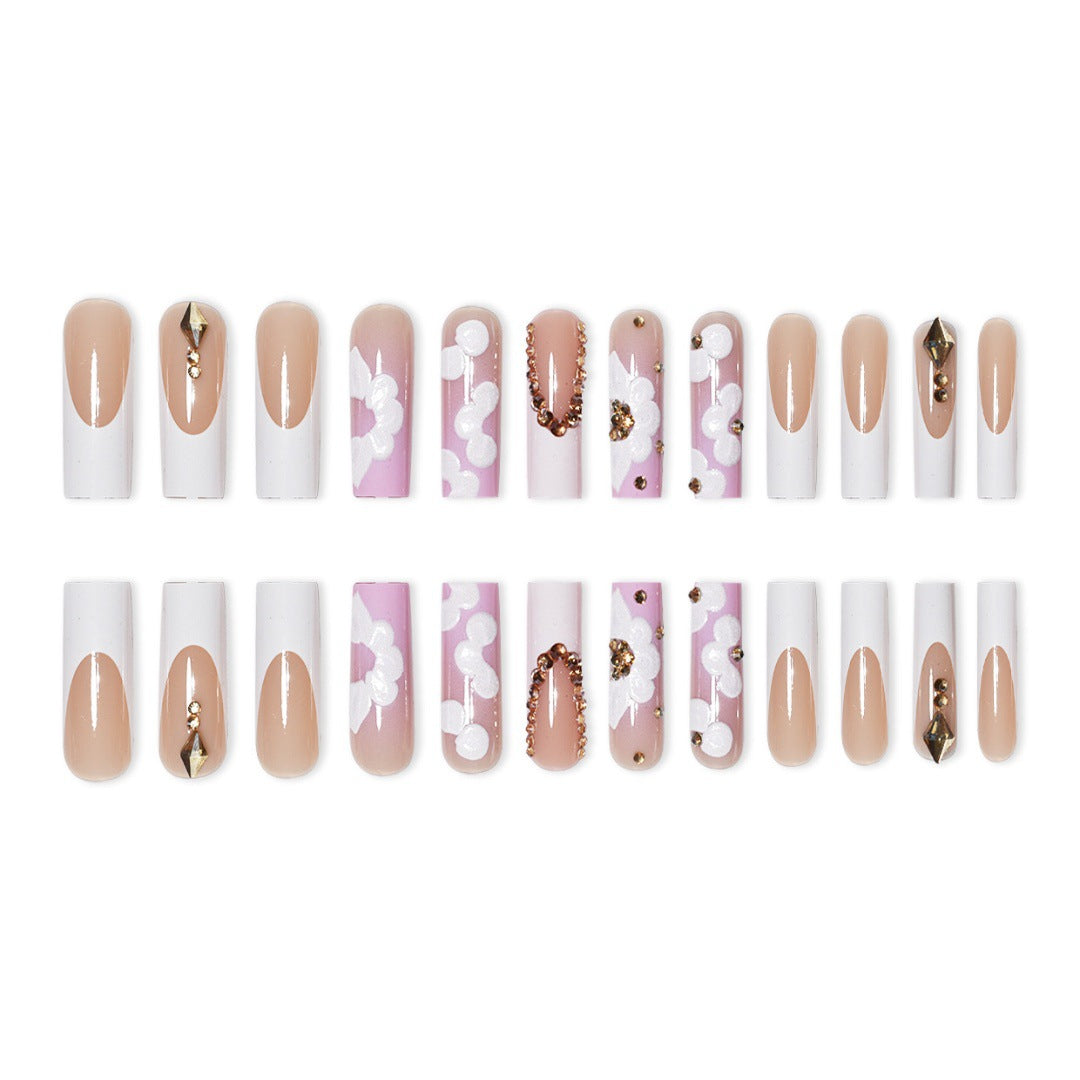 Elegant 3D Floral Press-On Nail Art Bowlift