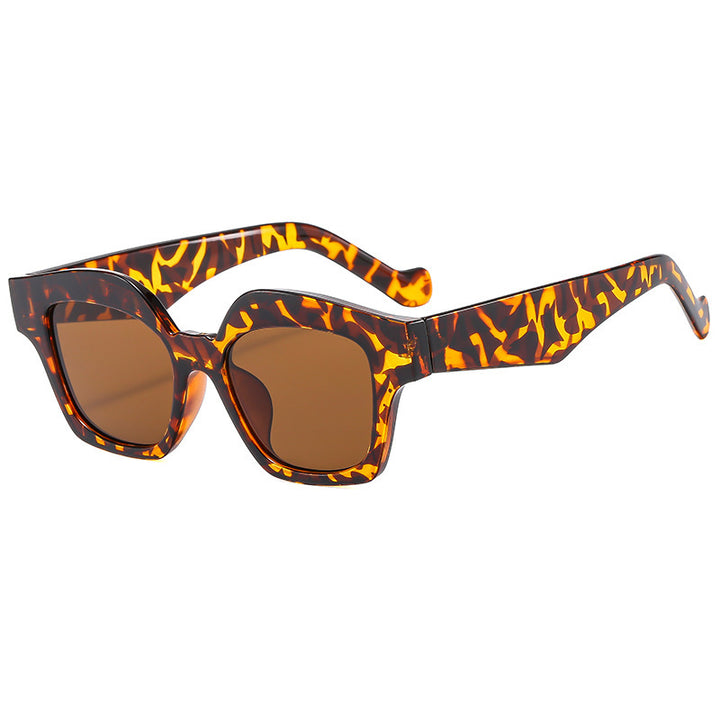 Ladies Designer Sunglasses in Modern Tortoiseshell Style Bowlift