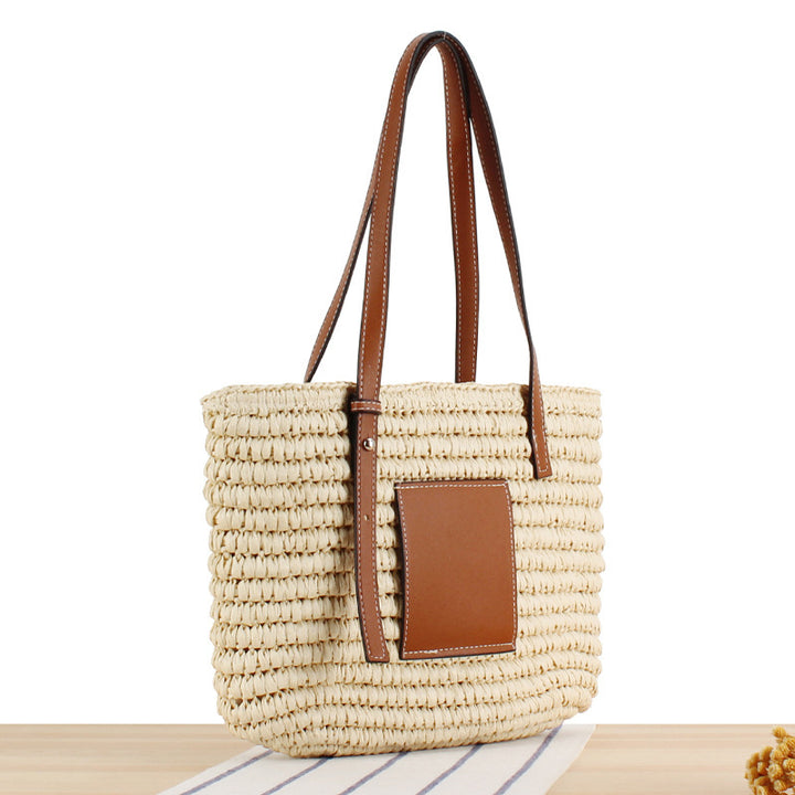 Braided Handbag with Elegant Leather Application Bowlift