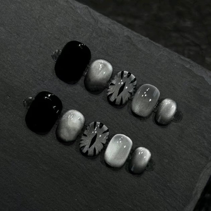 Artistic Press-On Nail Set with Geometric Designs Bowlift