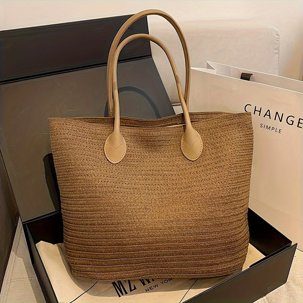 Stylish and Spacious Everyday Bag Bowlift