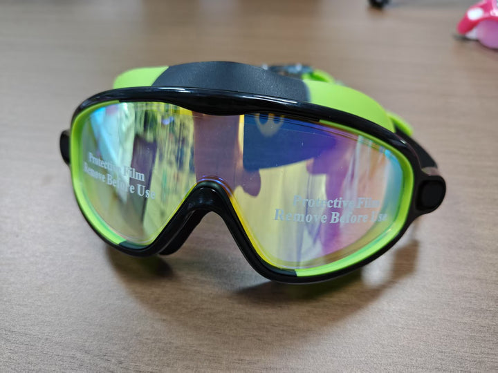 Safety goggles with anti-fog technology Bowlift