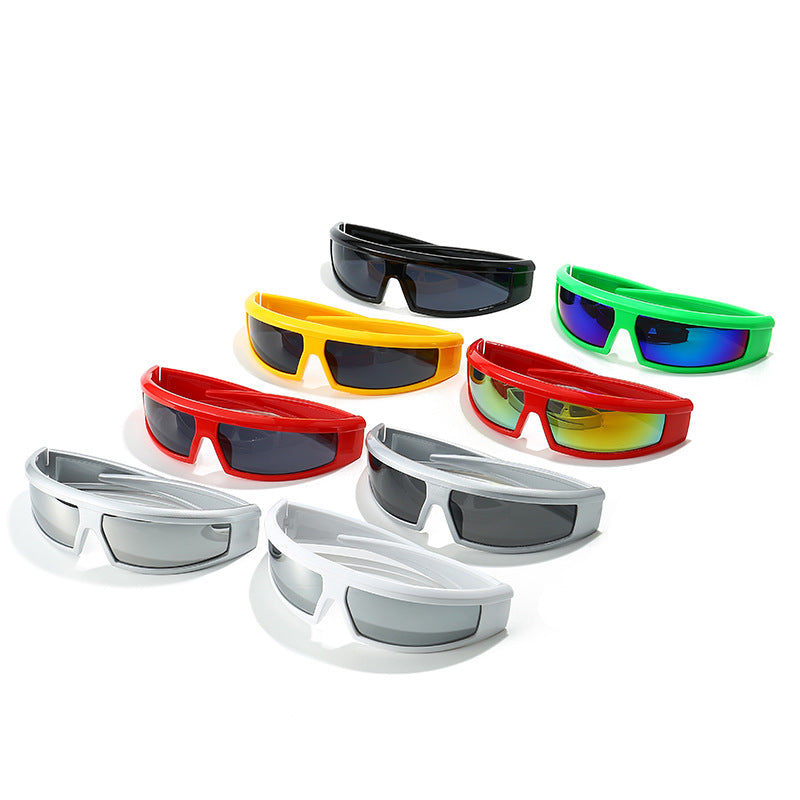Women's Sporty Sunglasses with Robust Full Rim Design Bowlift