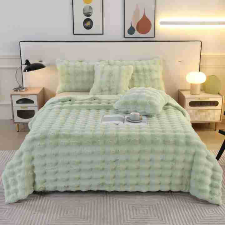 Luxe Plush Bedding Set