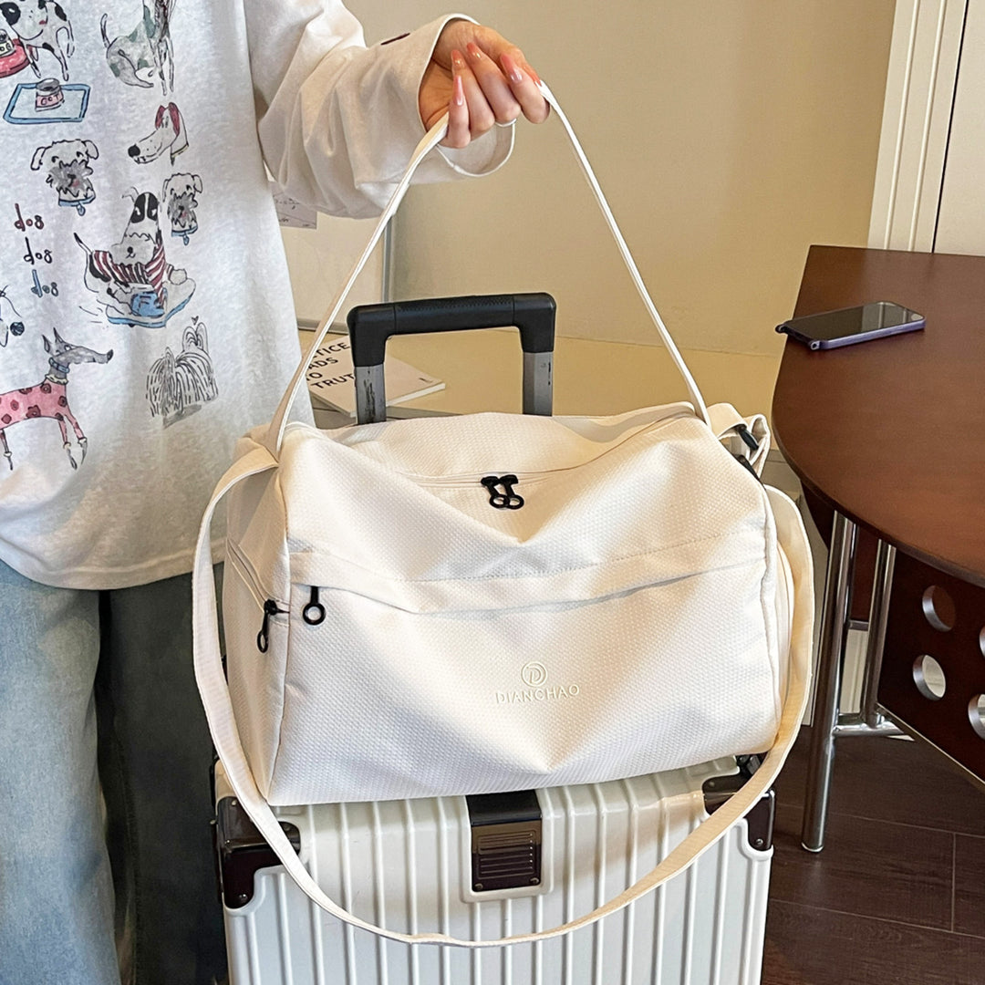 Spacious Utility Gym Bag Bowlift