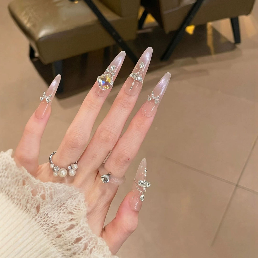 Decorative Rhinestone-Embellished Stiletto Press-On Nails Bowlift