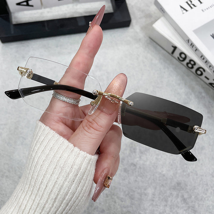 Women's stylish designer glasses with multifunctional lenses Bowlift