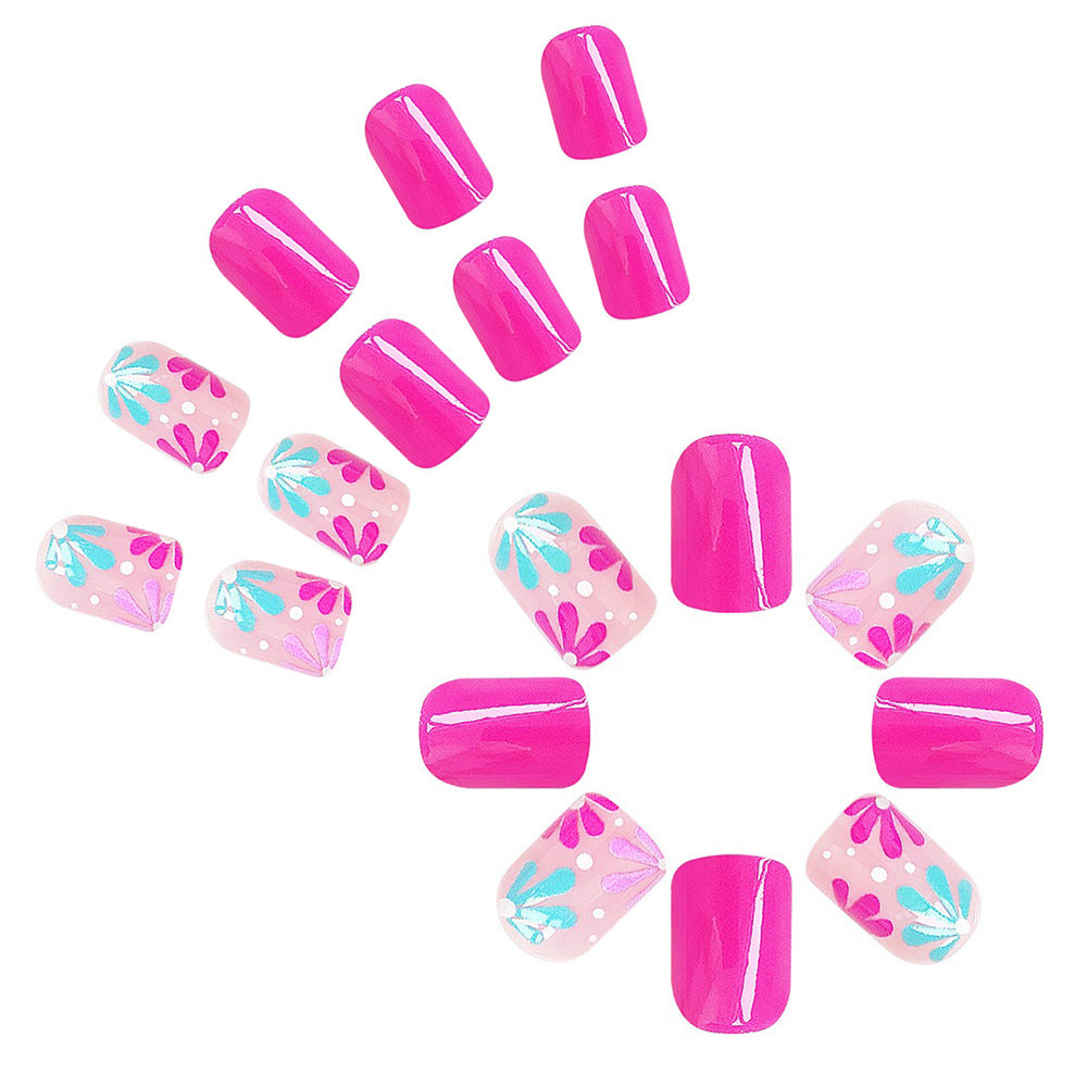 Artistic Floral Gel Nail Design Bowlift