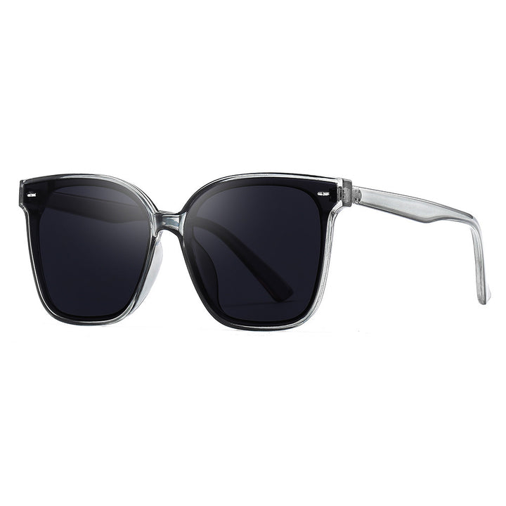 Women’s sunglasses in modern geometric design Bowlift