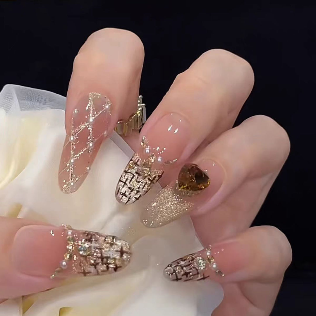 Glittering Artistic Press-On Nail Design Bowlift