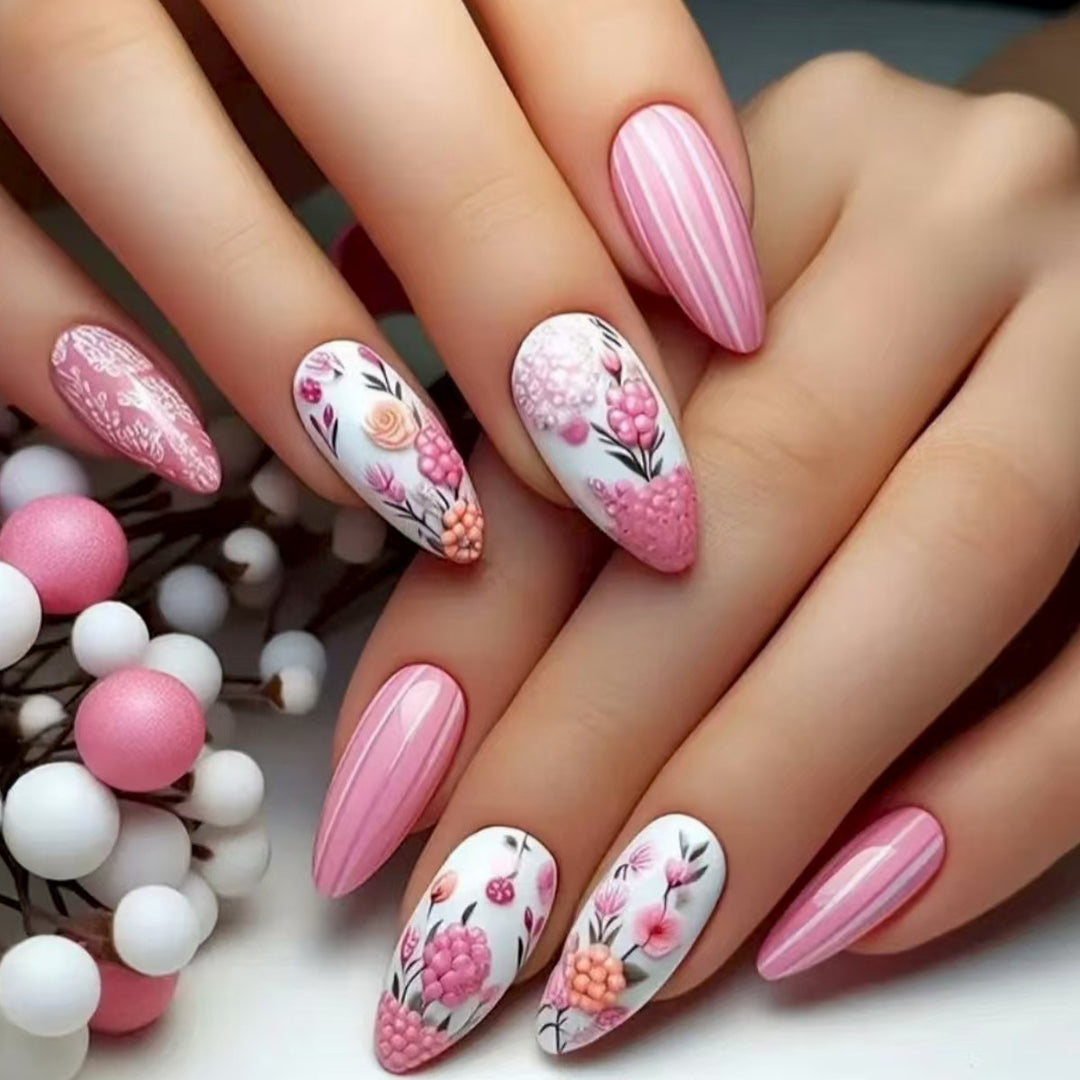 Halloween Nail Art Set with Creative Designs and Sparkling Details Bowlift
