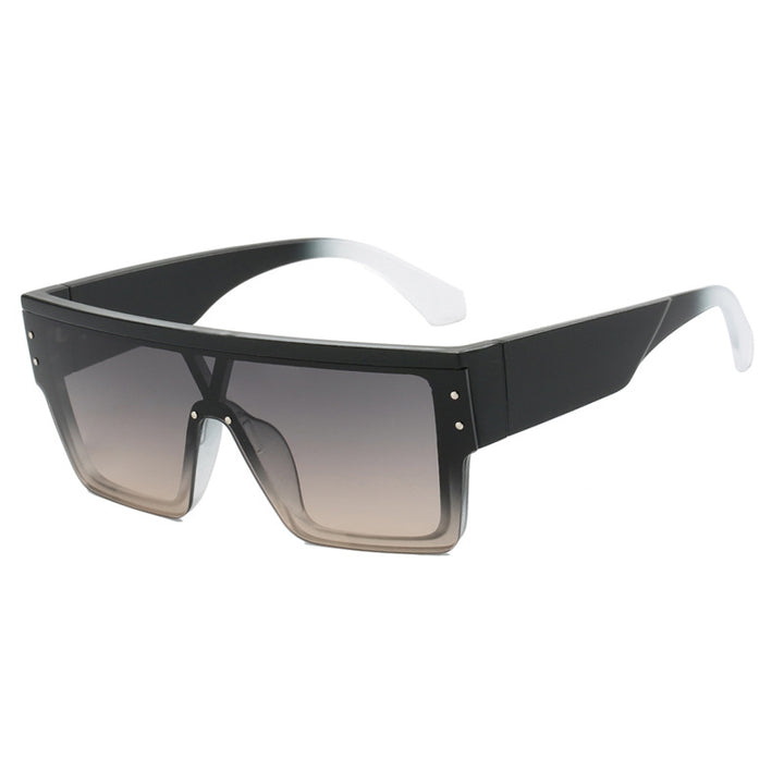Women's fashionable sunglasses with oversized design and protective UV filter Bowlift