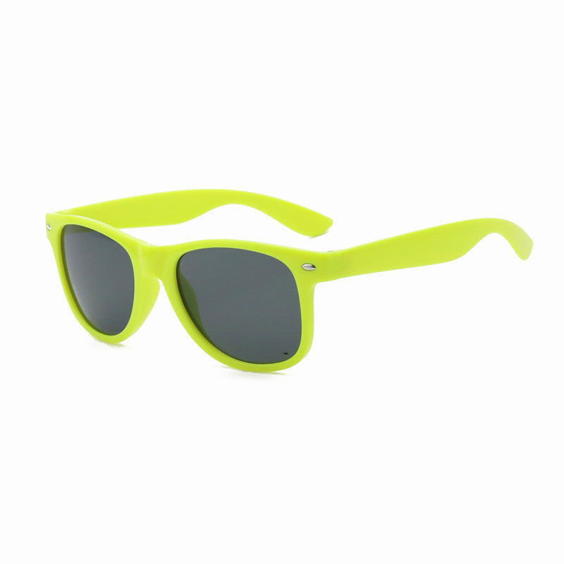 Classic Pilot Style Sunglasses Bowlift
