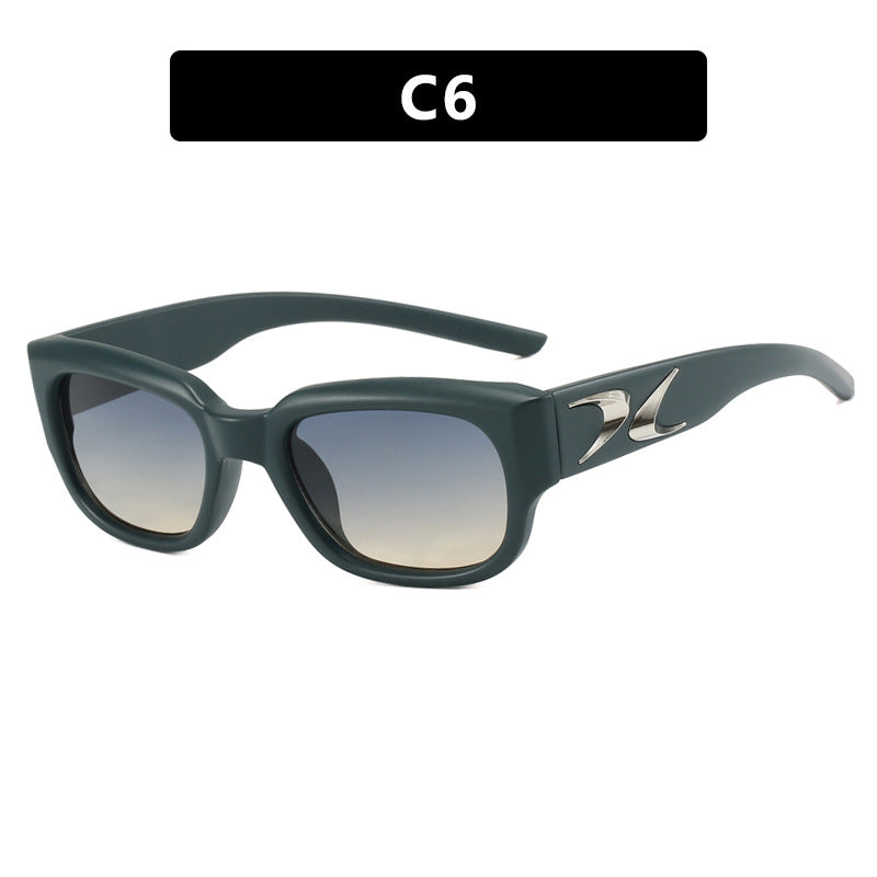 Ladies stylish sunglasses with sturdy frame and UV protection Bowlift