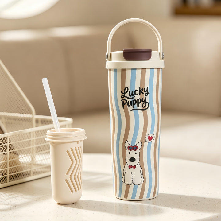 Insulated drinking bottle with integrated straw Bowlift