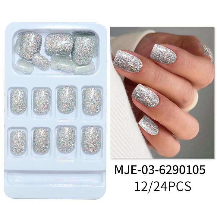 Glittering Press-On Nail Tips Bowlift