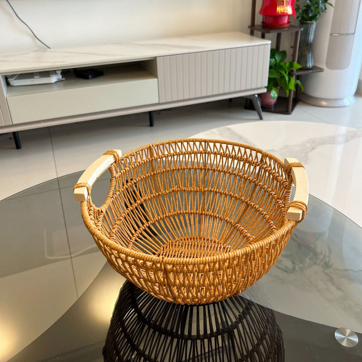 Women Fresh-keeping basket with decorative wooden handles Bowlift