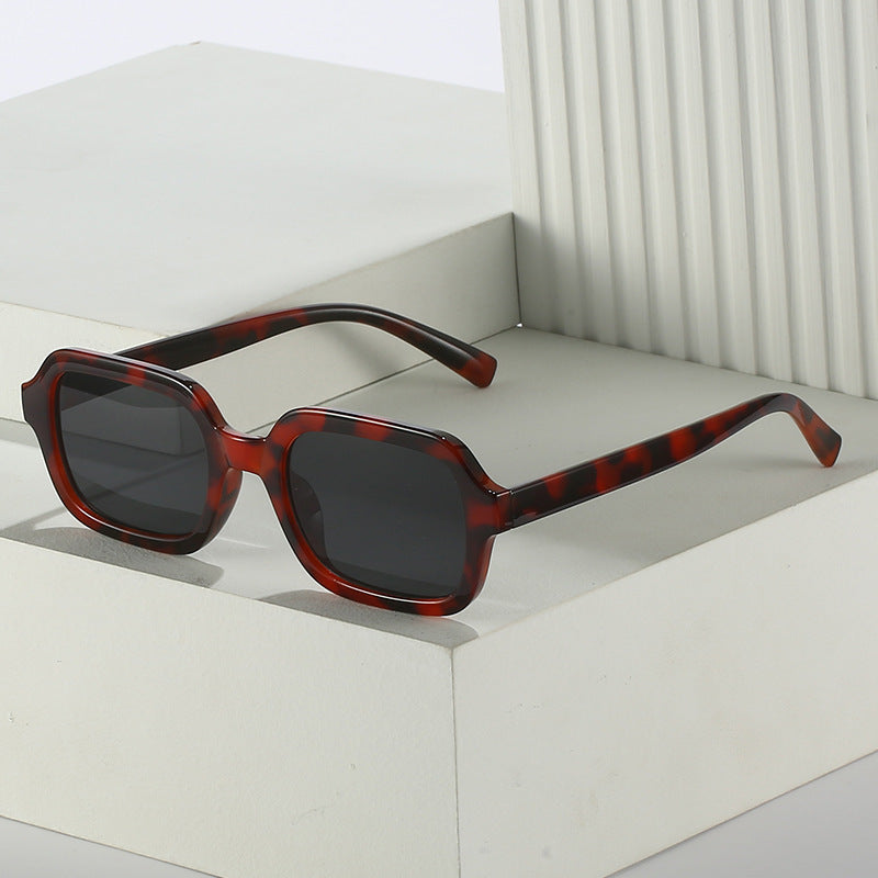 Women's stylish square sunglasses Bowlift