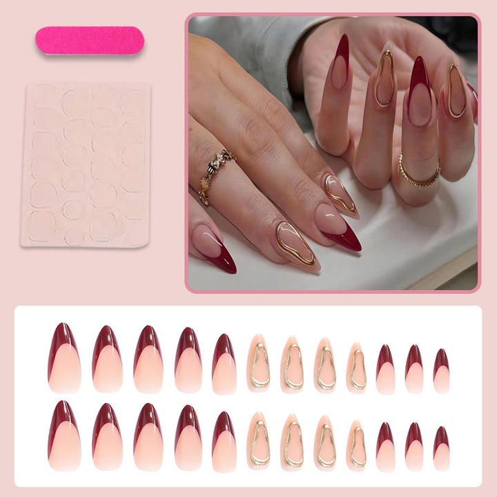 Nail set with elegant lace design Bowlift